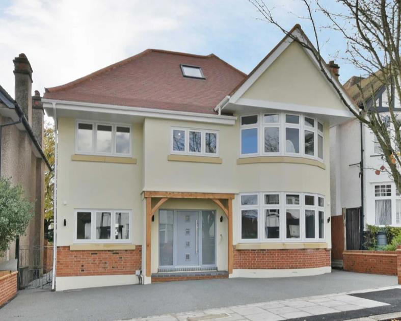 Lawrence Court, Mill Hill